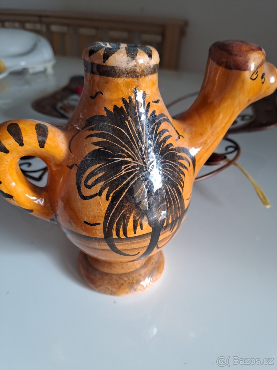 Motyl -ozdoba i na zeď( Itálie) z metalu a glazur. - 2