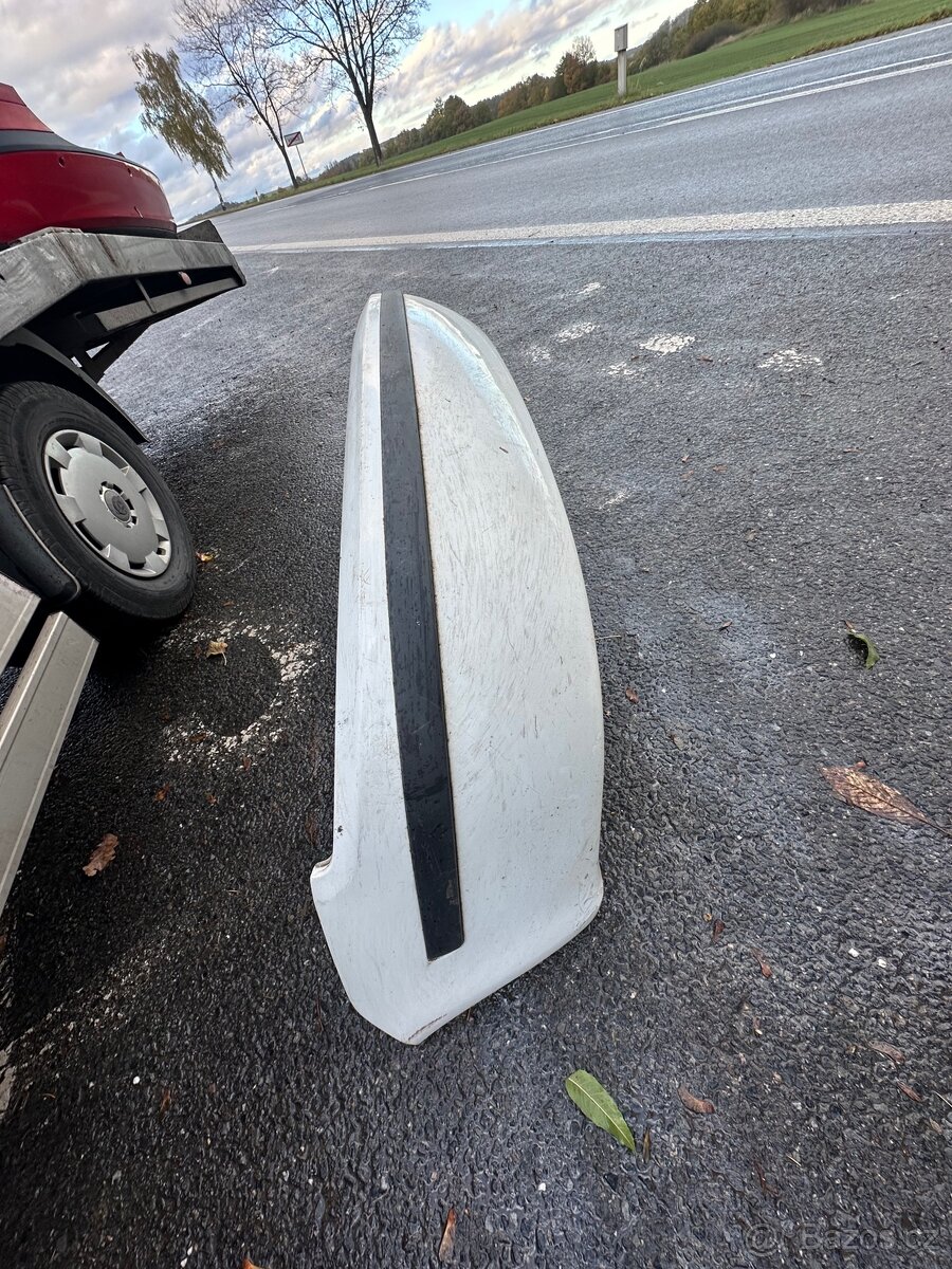 Zadní nárazník Škoda Fabia Combi bílý - 2