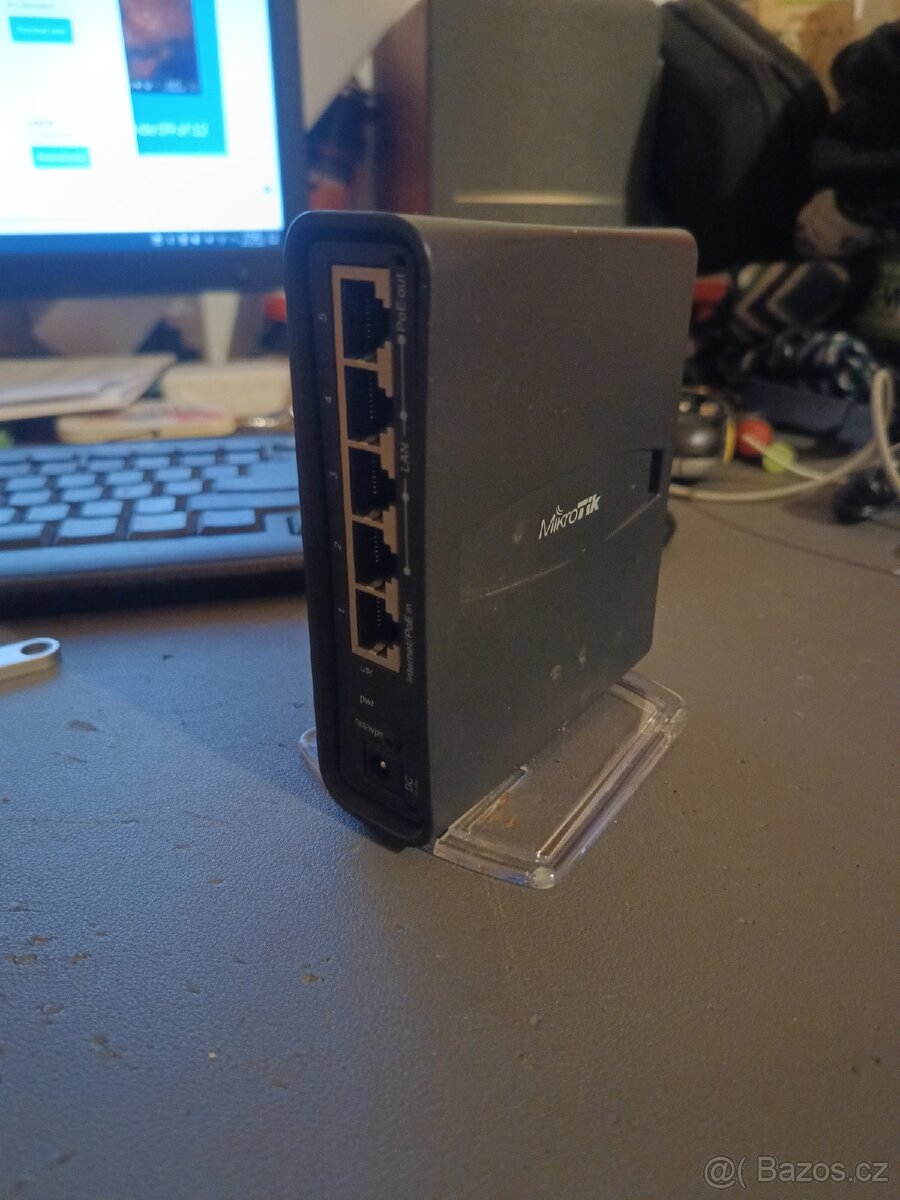 Prodám MikroTik hAP ac lite (RB952Ui-5ac2nD) - 2