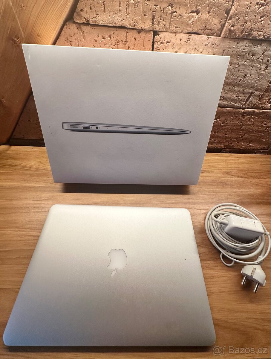 Macbook Air 13 - 2