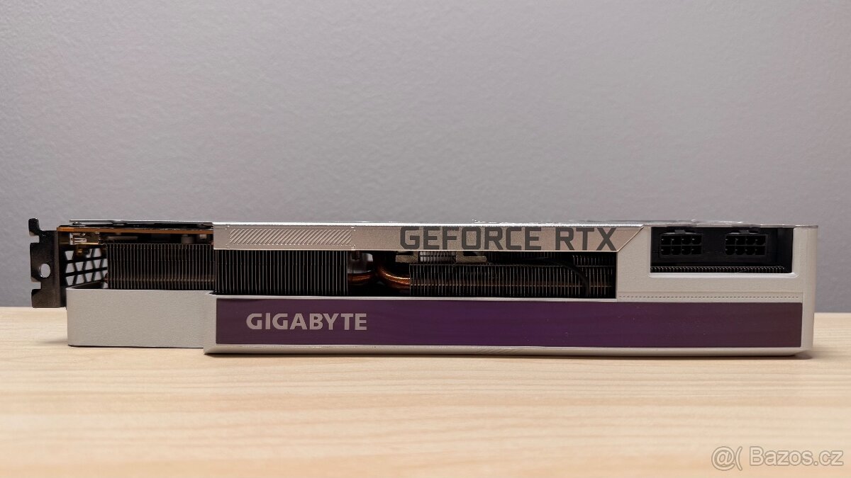 Gigabyte RTX 3080 Vision OC 10G - 2