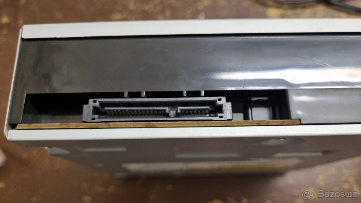 DVD mechaniky SATA - 2