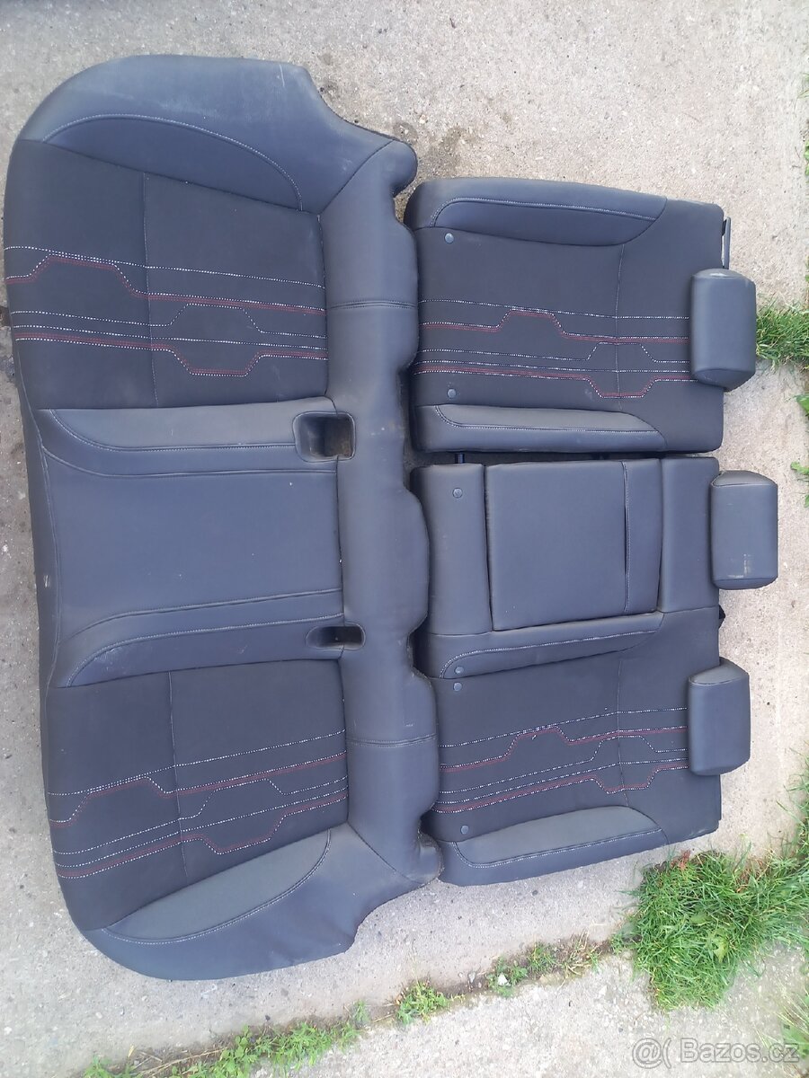 Opel insignia A sedačky. - 2