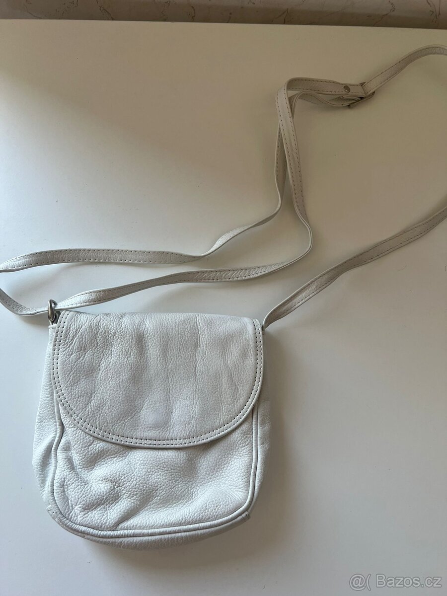 Bílá dámská kožená kabelka - 2