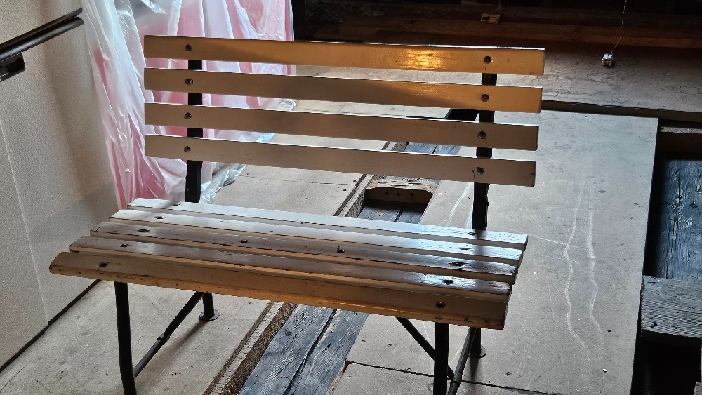 Zahradní lavička - 2