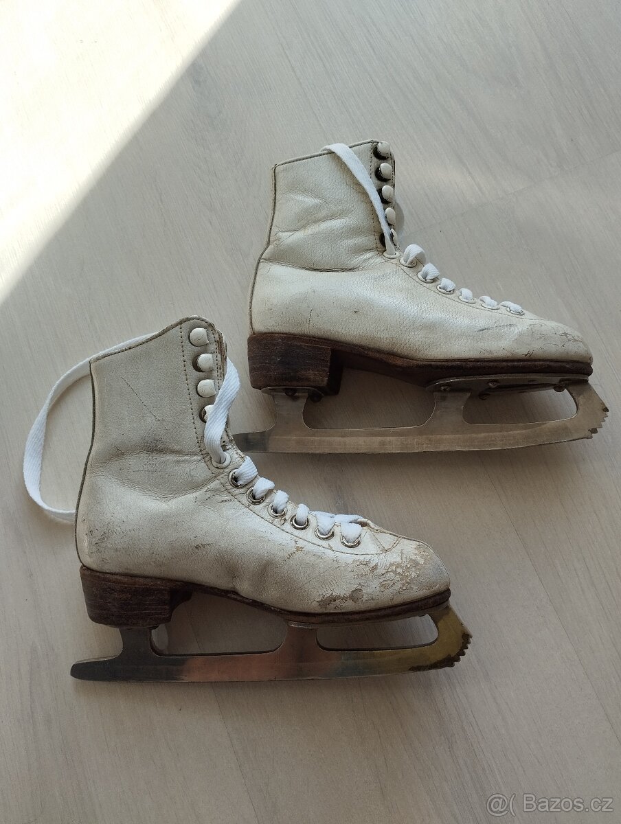 Dívčí brusle - 2