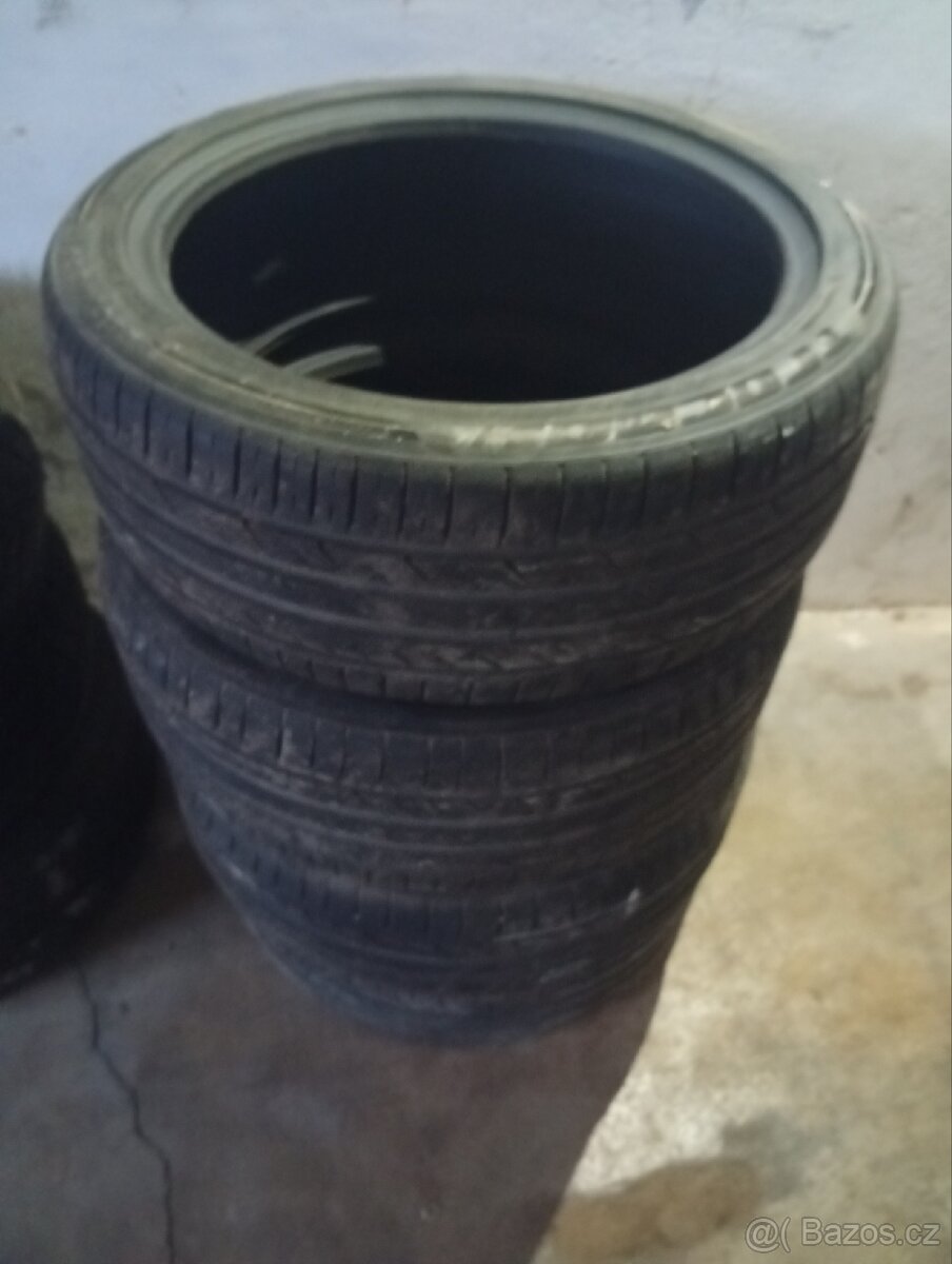 Letní 205/45ZR17 - 2