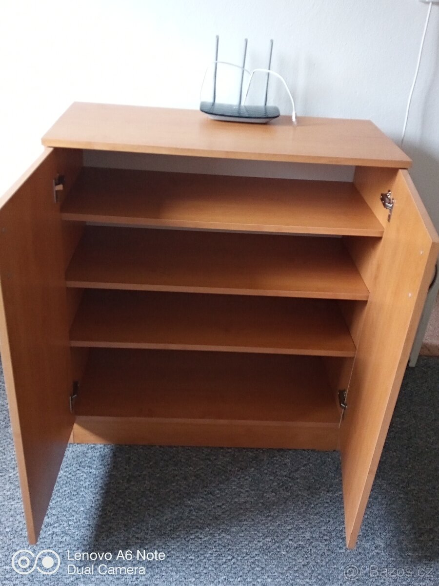 Prodám skříňku - 2