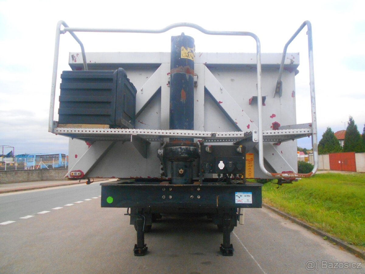 Wielton NW24 slápěčkový návěs - 2