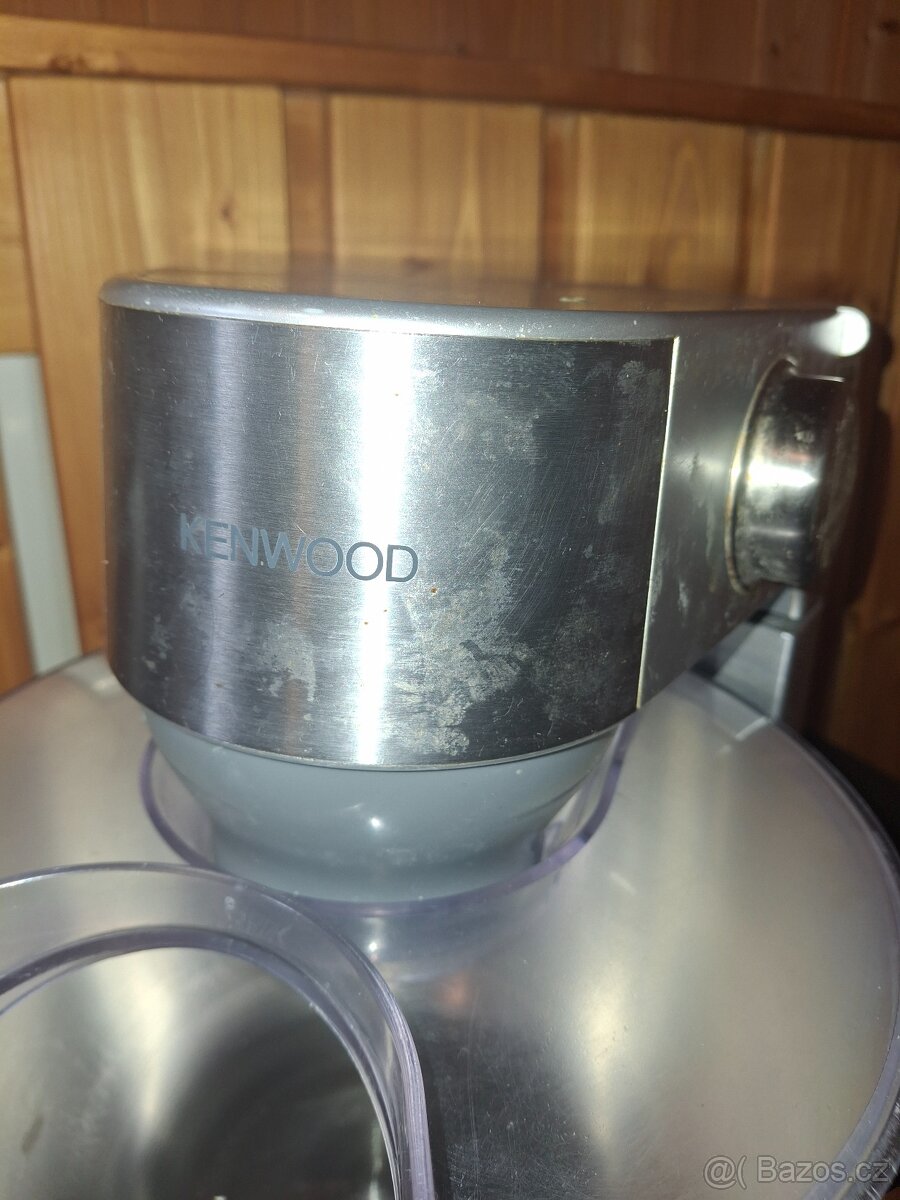 Kuchynsky robot Kenwood - 2