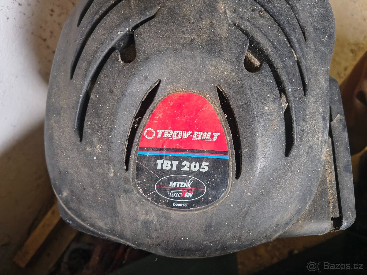 Prodám Kultivátor Troy bilt - 2