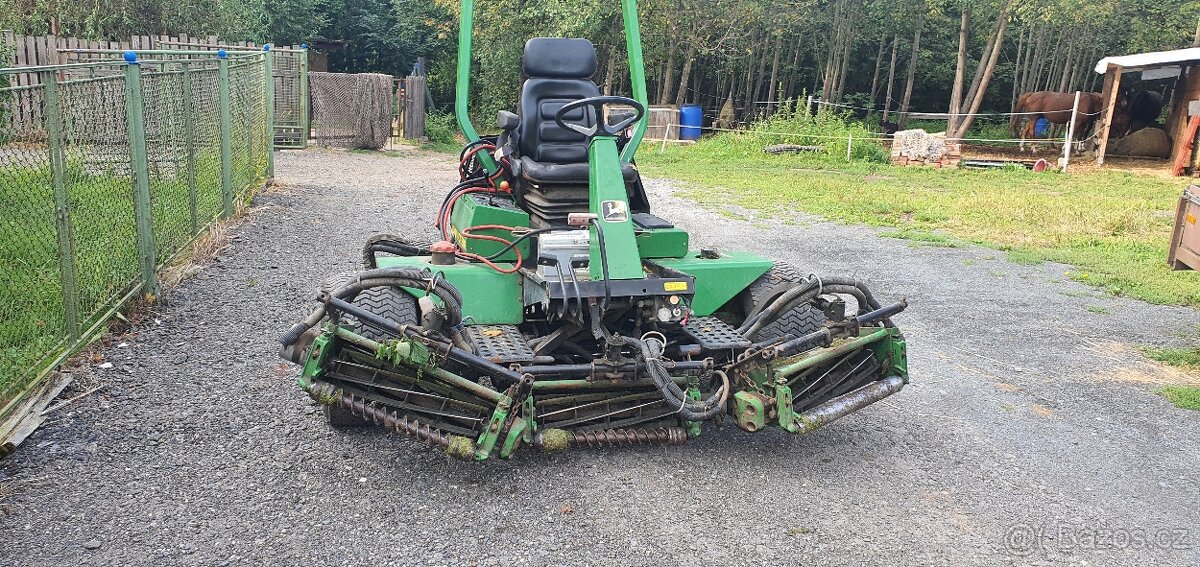 john deere 3235 dily. - 2