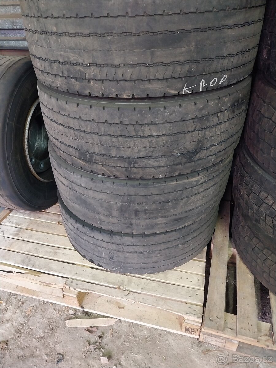 Pneu 295/60 22.5 , Hankook, Continental, Pirelli, - 2