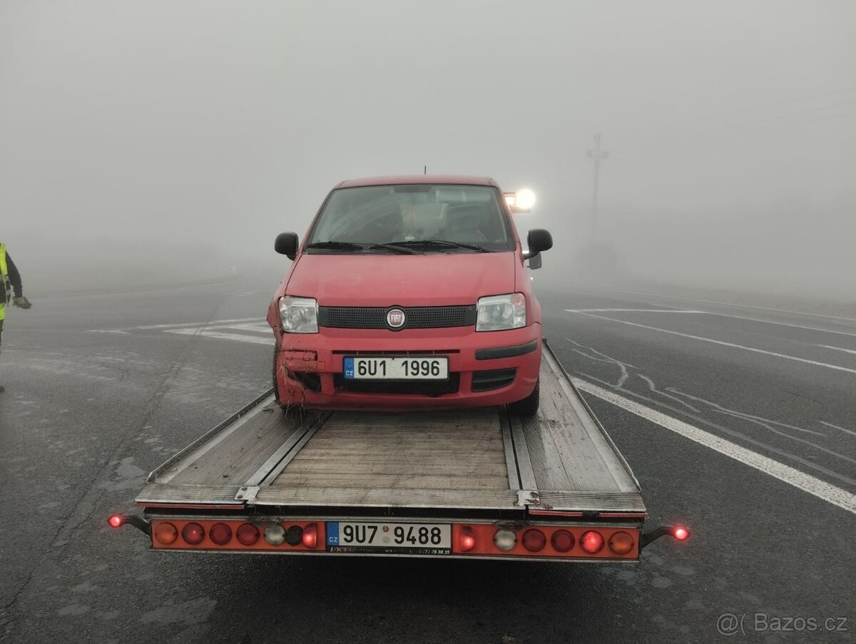 VW T5 odtahovka - 2