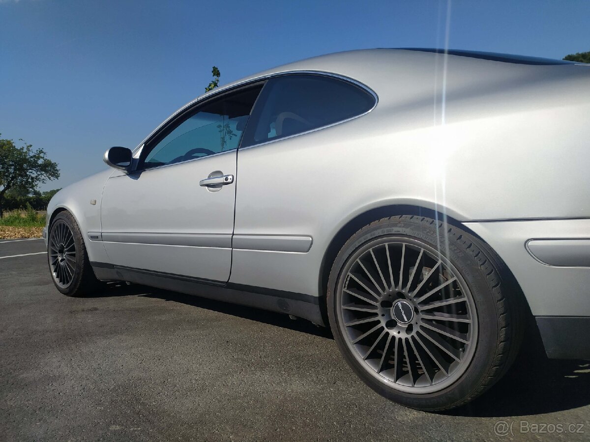 ALU Mercedes AMG 18" - 2