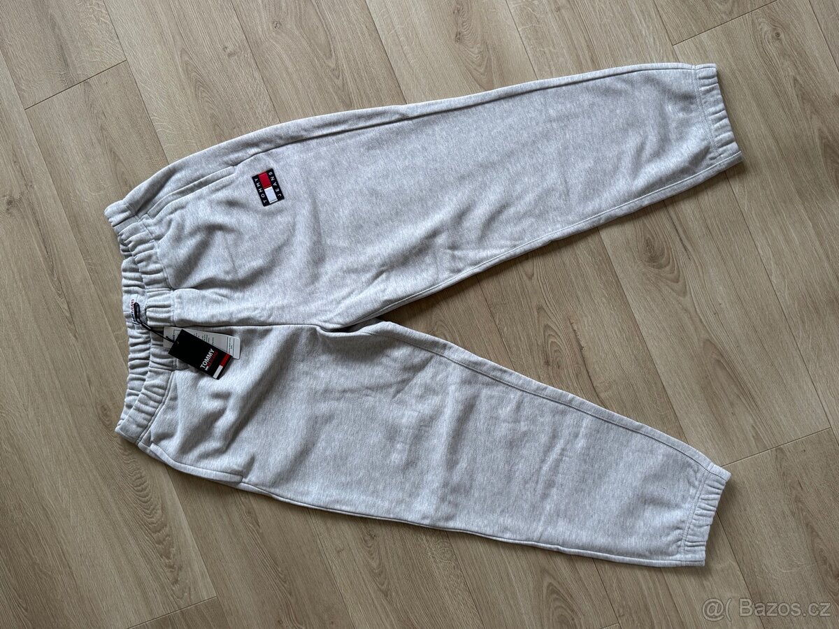 Tommy Hilfiger baggy tepláky, vel M-L, nové - 2