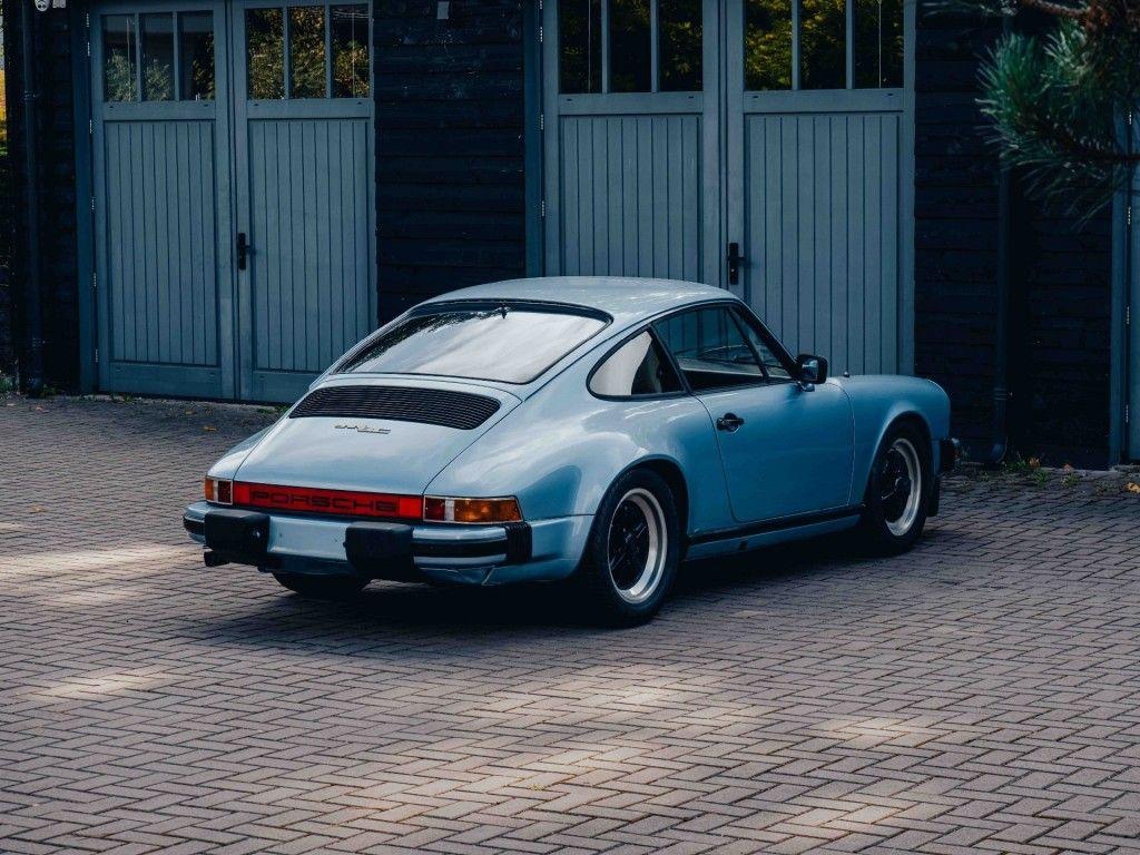 Porsche 911 3.0SC - 2