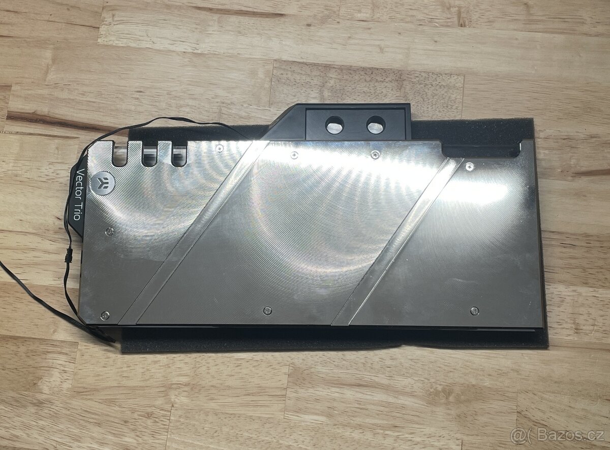 EKWB vodní blok pro RTX 3090 / 3080 MSI Suprim/Trio - 2