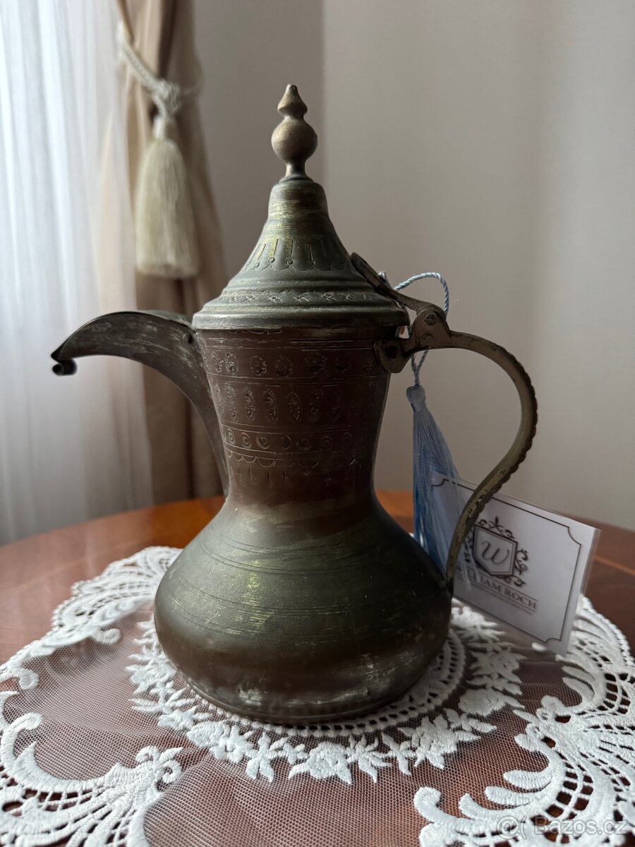 Čajová konvička s mosazným víkem a patinou - 2