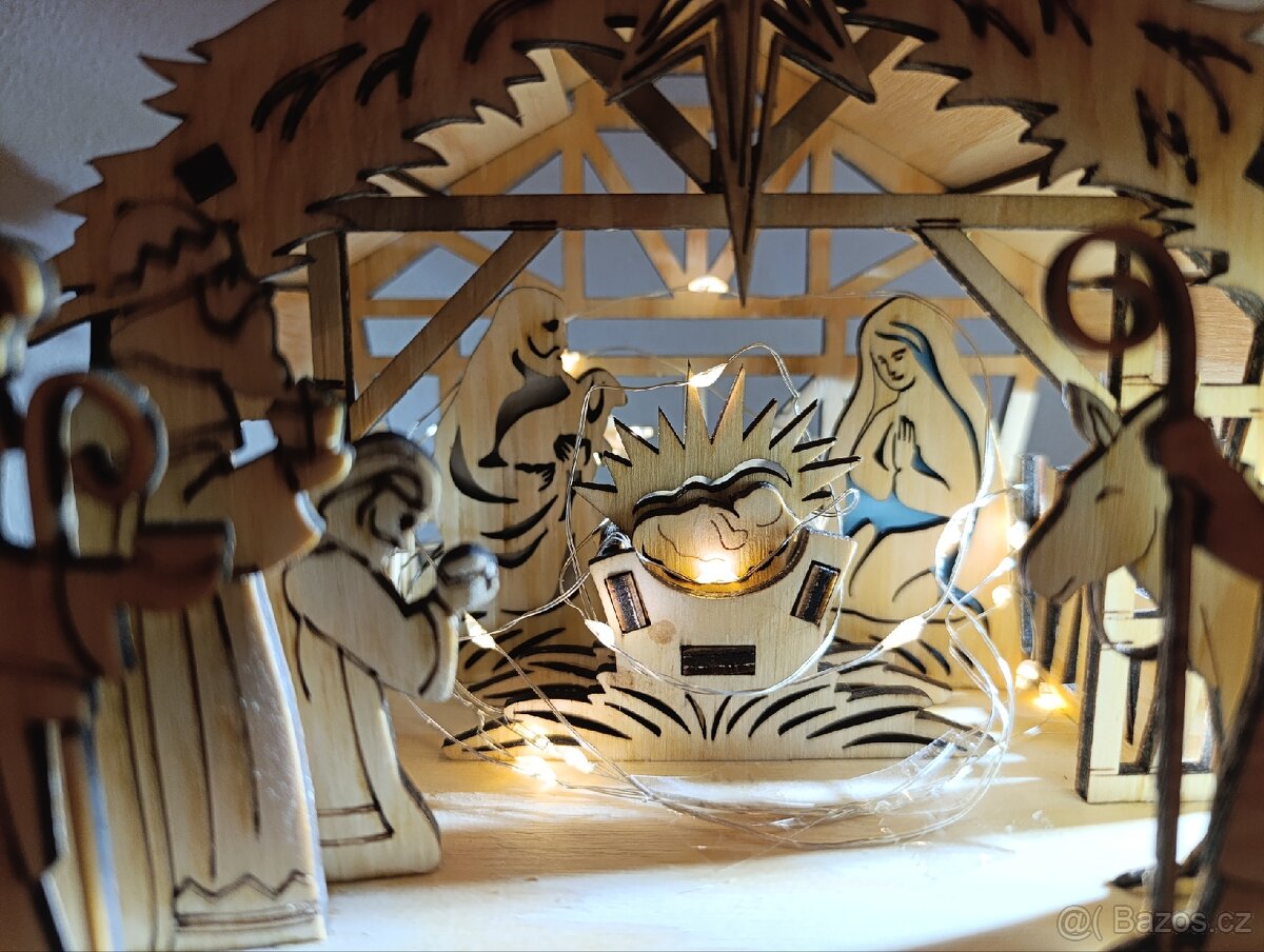 Dřevěný betlém - 2