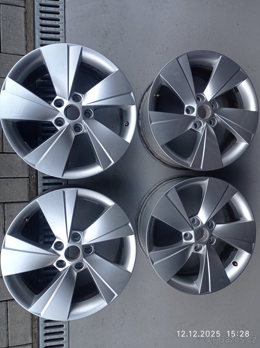 Zánovní sada 4x al disků 17" ZEUS ORIGINAL ŠKODA SUPERB III - 2