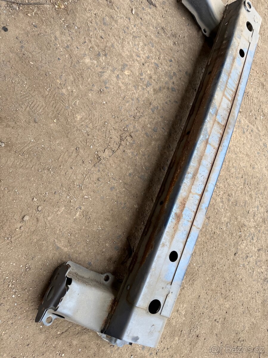 Vyztuha narazniku Impreza 2005/6 - 2