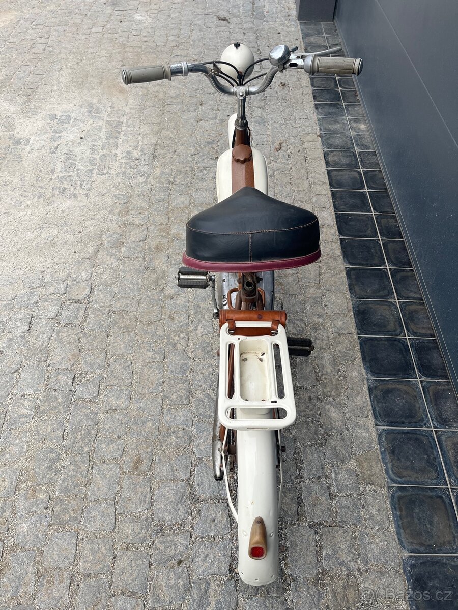 Prodám moped Stadion S11 s kartičkou - 2