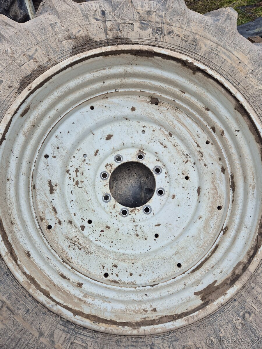 Valtra John deere - 2