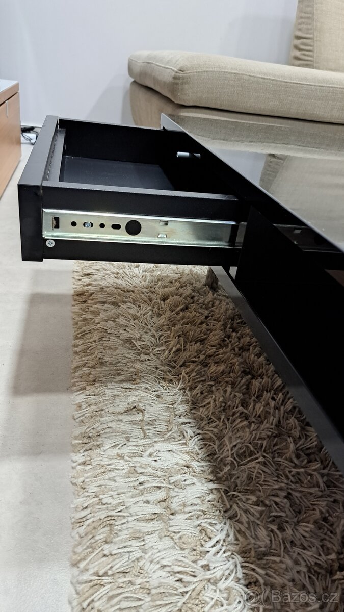 Konferenční stolek - 2