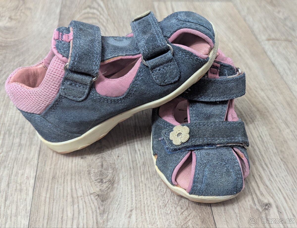 Dívčí sandále vel.23 - 2