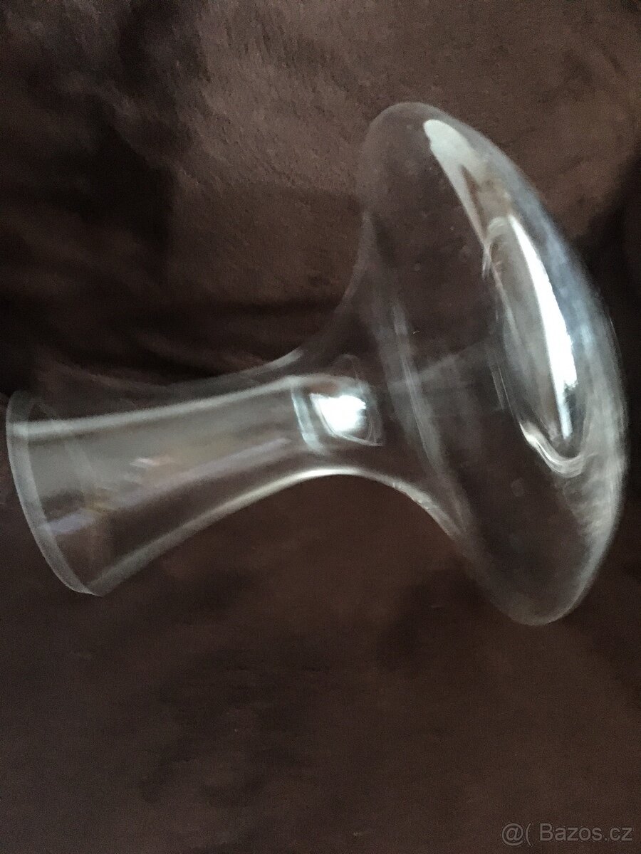 skleněná karafa na víno - 2