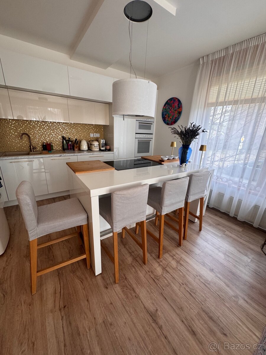 Sada 4 barových židlí Ikea Henriksdal - 2