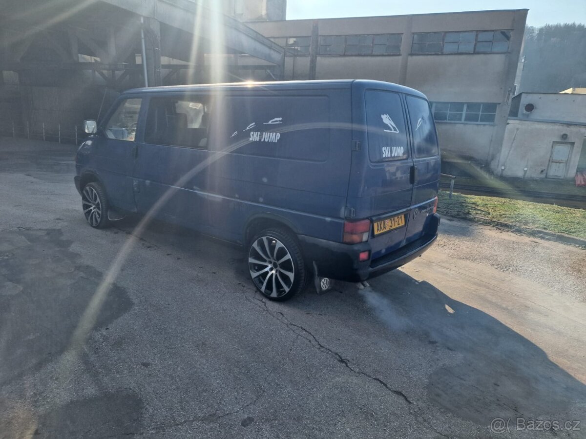 Volkswagen transporter t4 Long 1.9td 50kw - 2