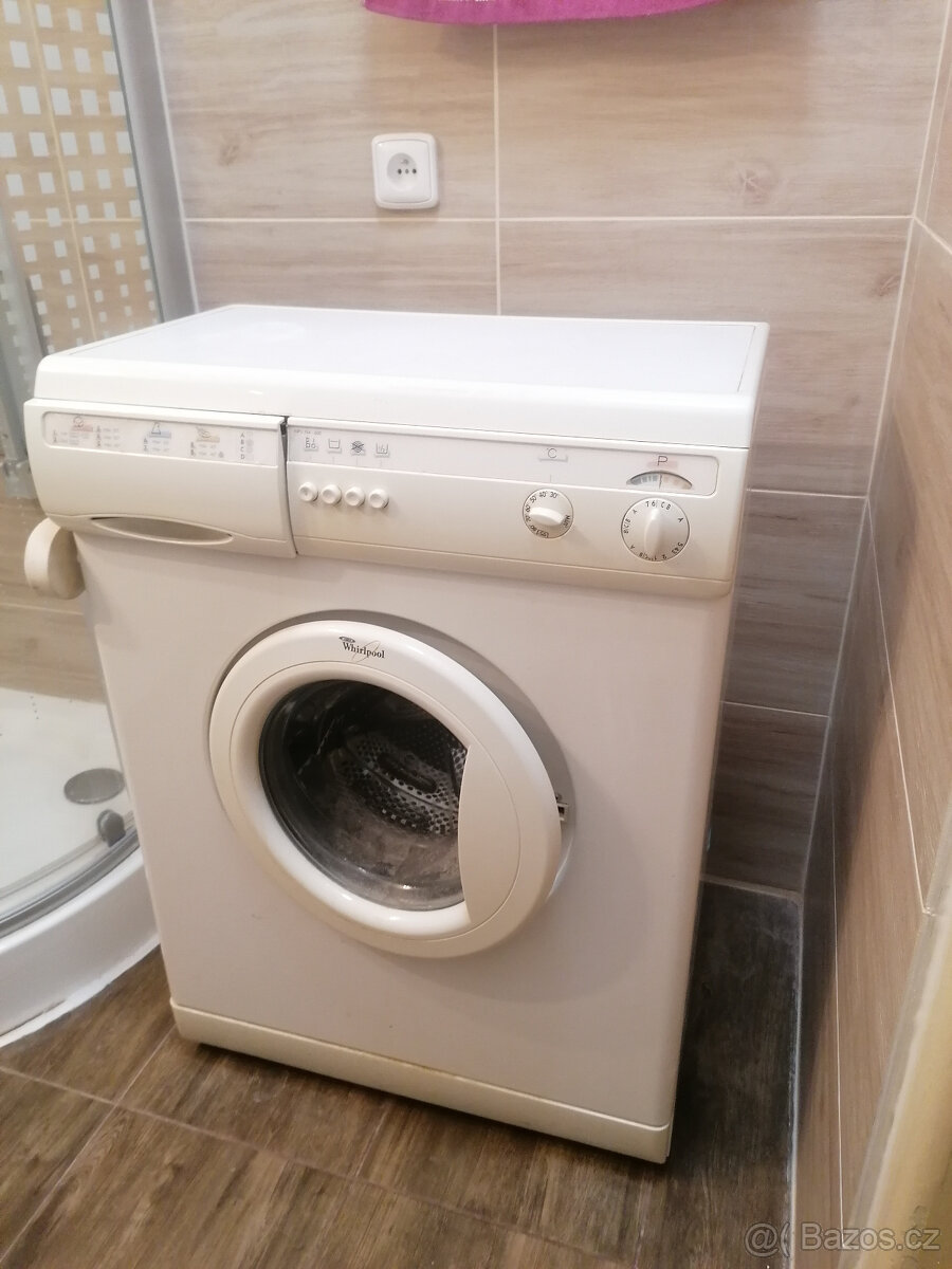 prodám PRAČKU - 2