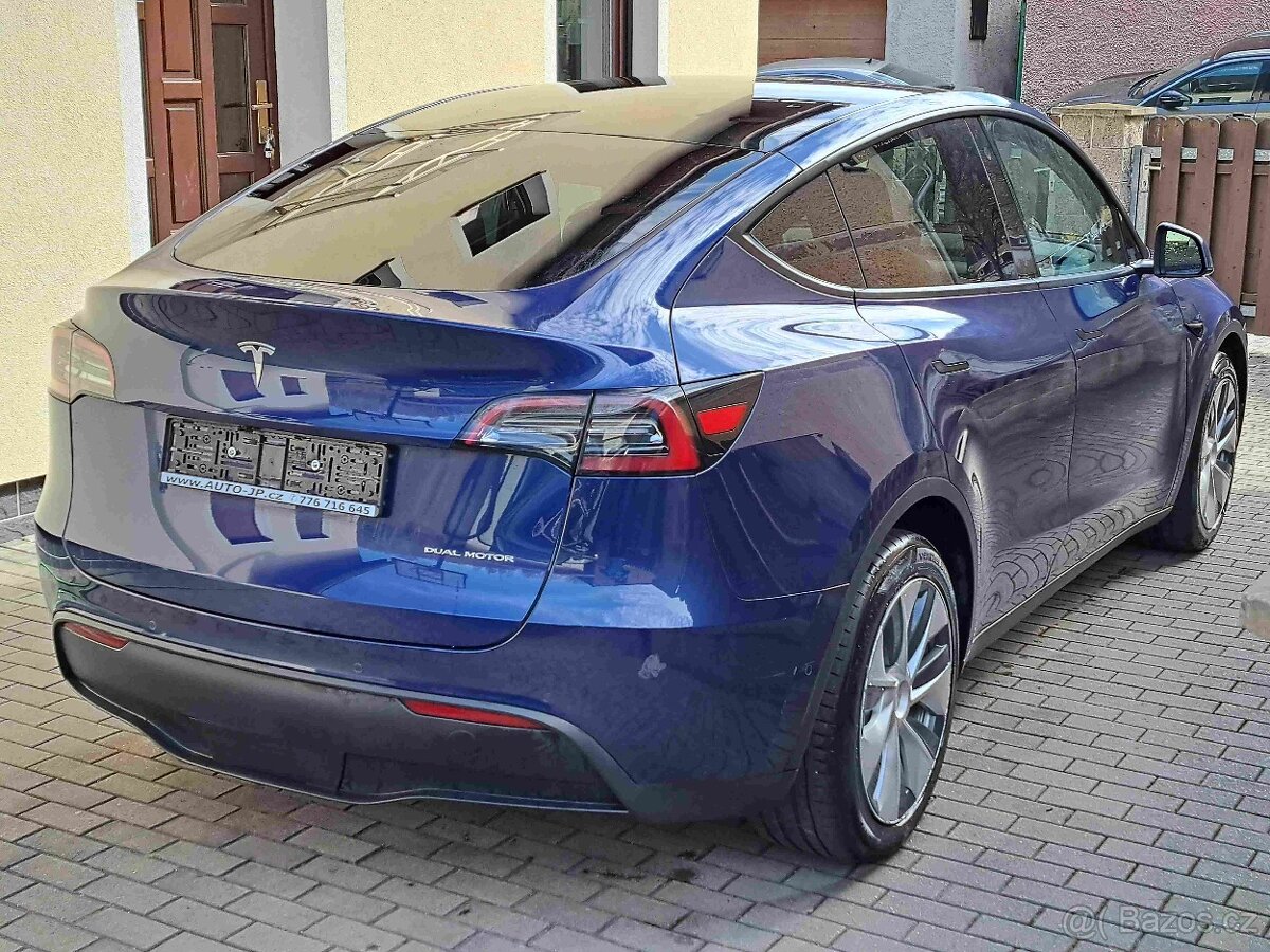 Tesla Model Y AWD Long Range - 1862 - 2