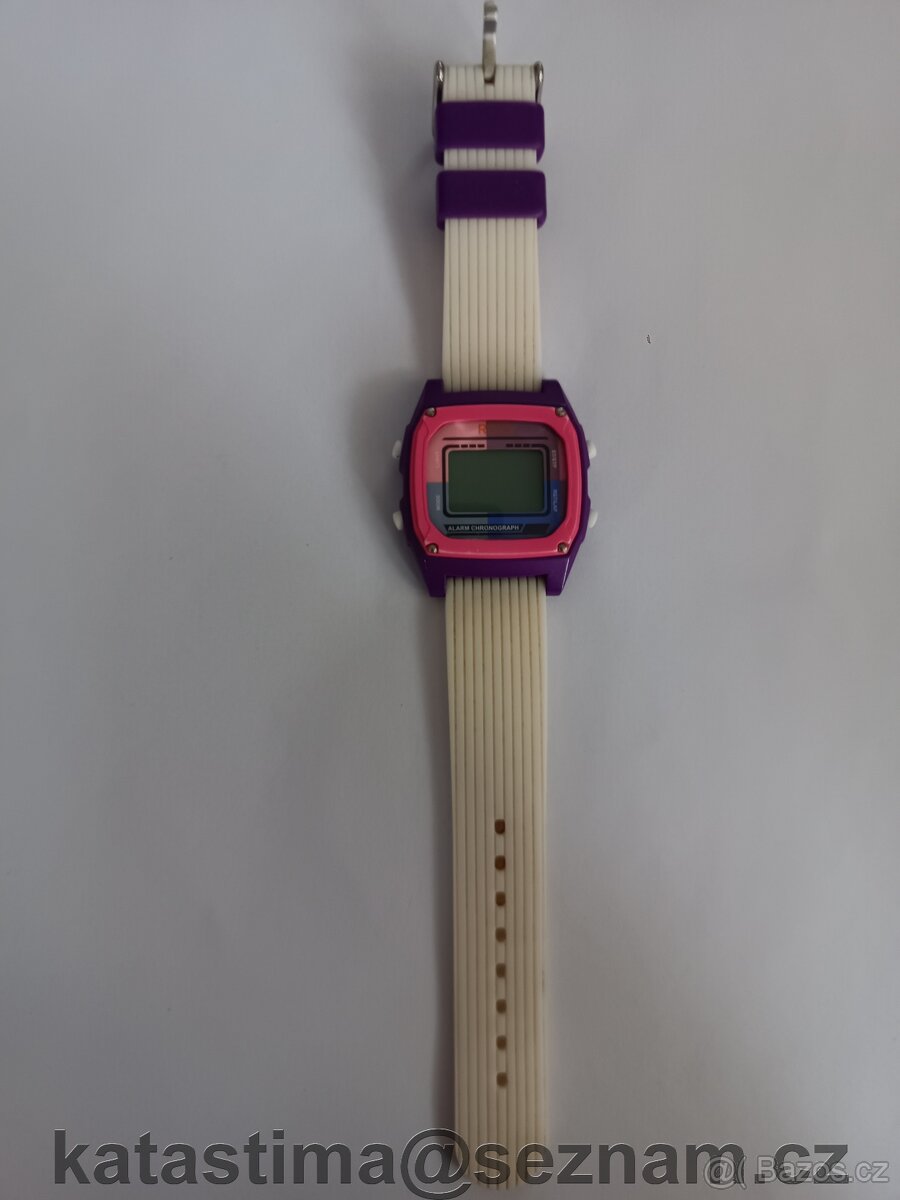 Hodinky Roxy W220DR - 2