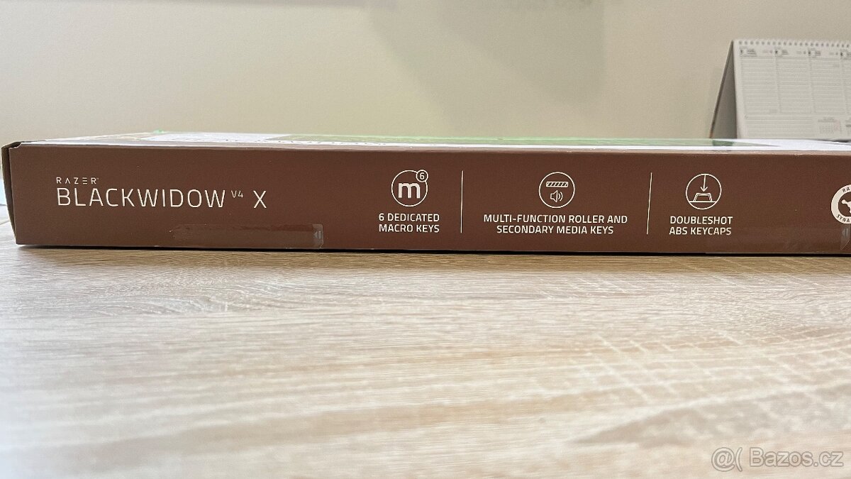 Herní Klávesnice RAZER Black Widow V4 (Minecraft) - 2