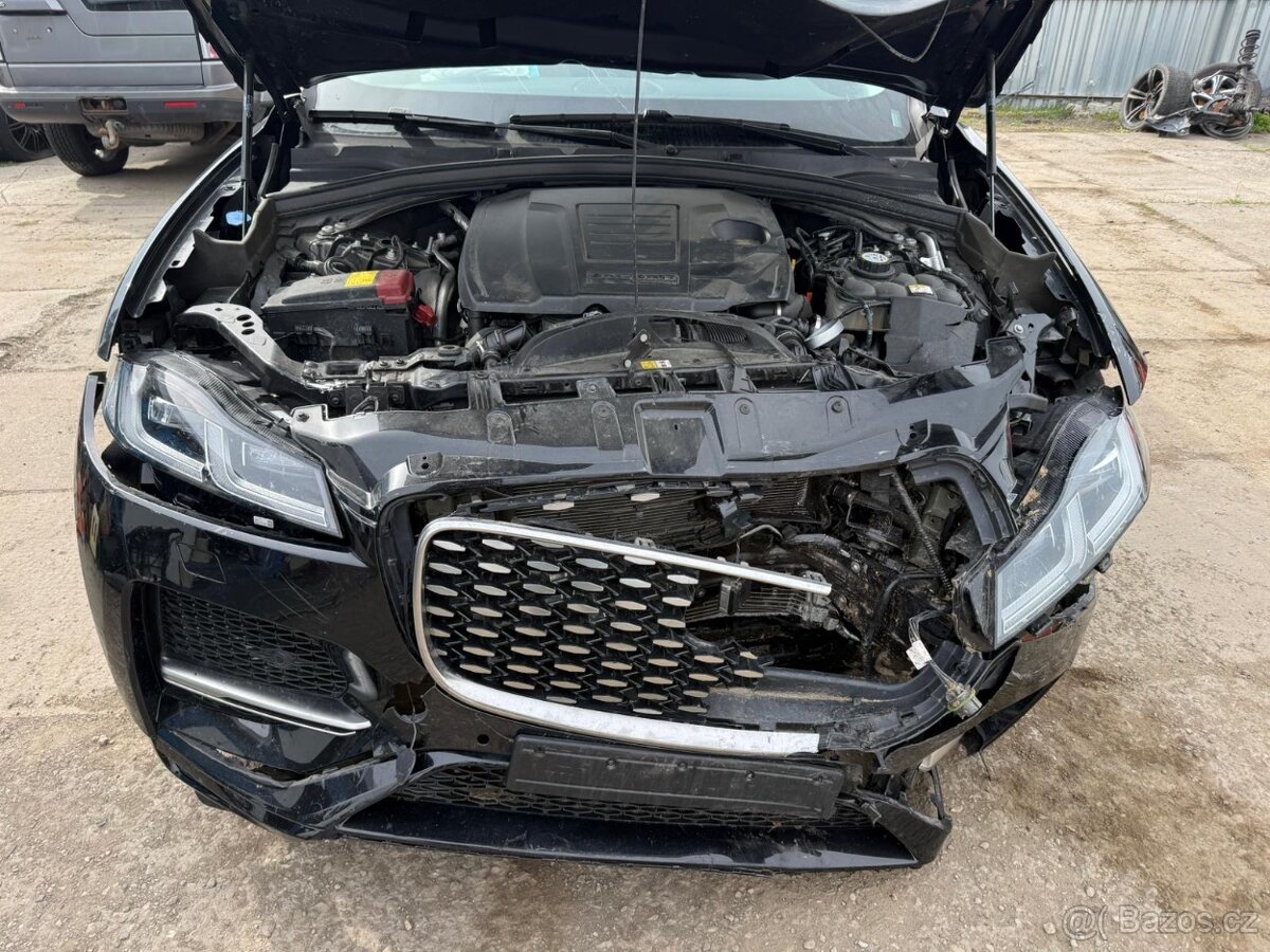 Jaguar F-Pace P400e 2022 - 2