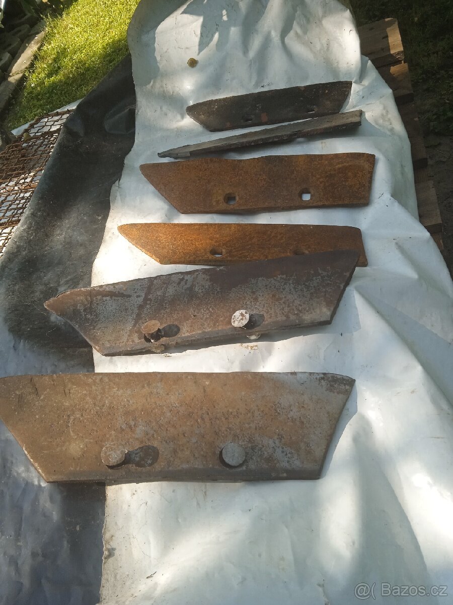 Pluh tažený automat - 2