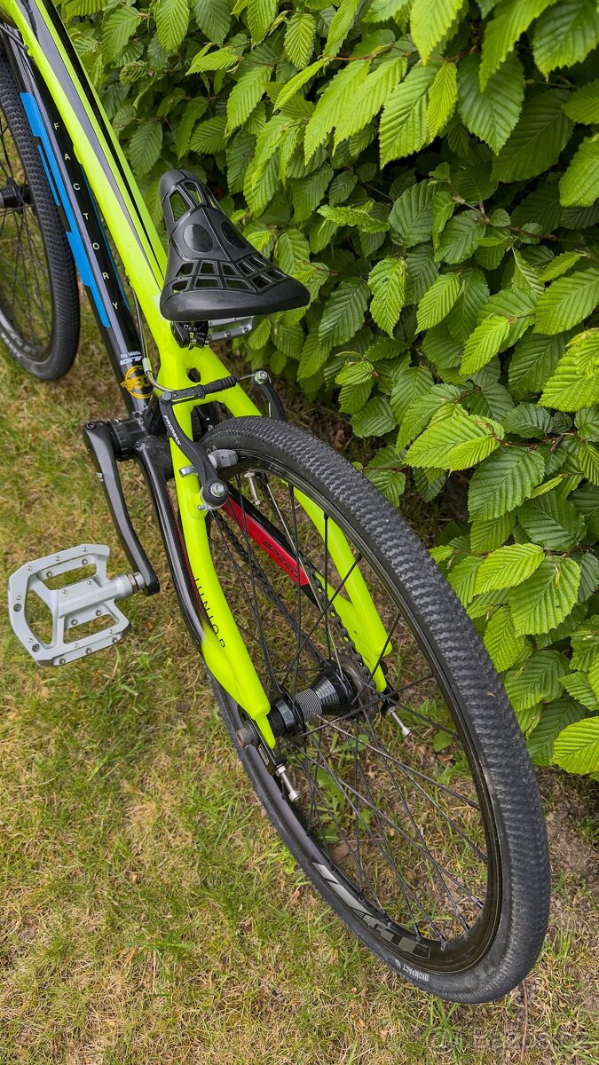 GT Factory Speed Junior 18,5 - 2