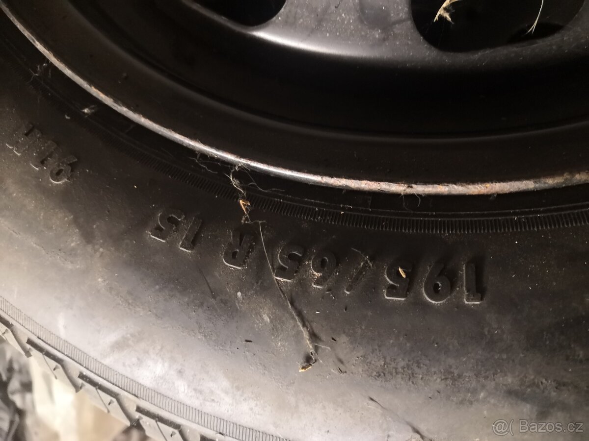 P: rezervu seat toledo 2002 - 2