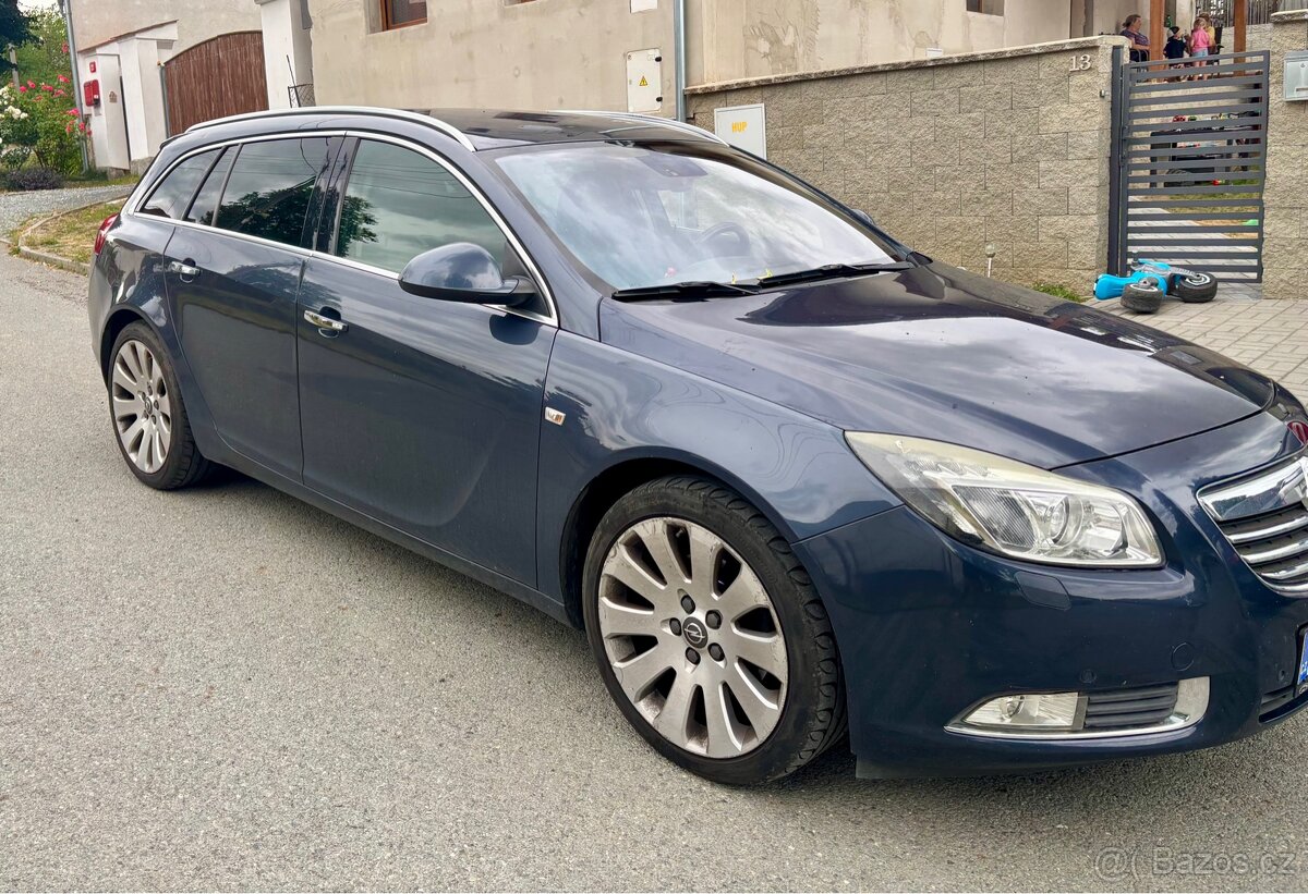Opel Insignia A 2009 - 2.0 - 2