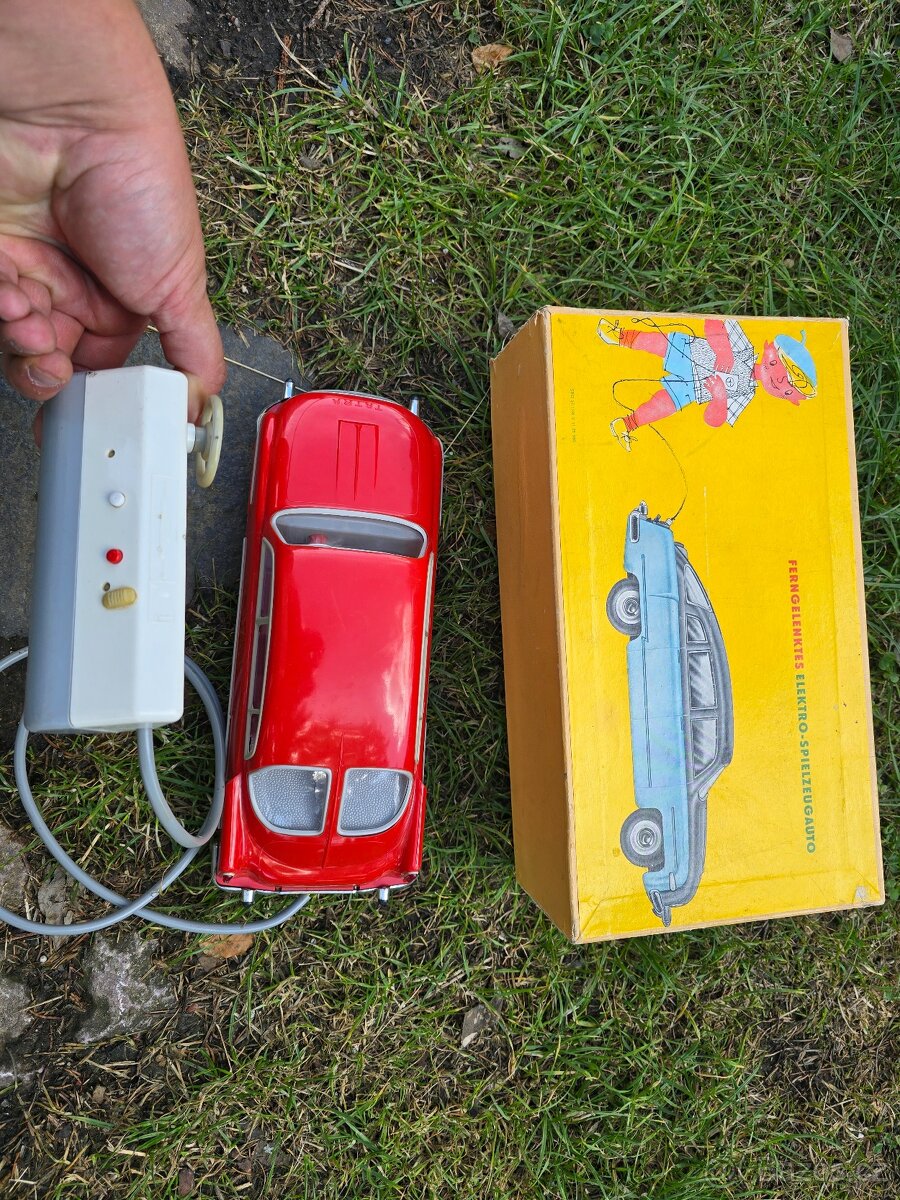 TATRA 603 S KRABICI - 2