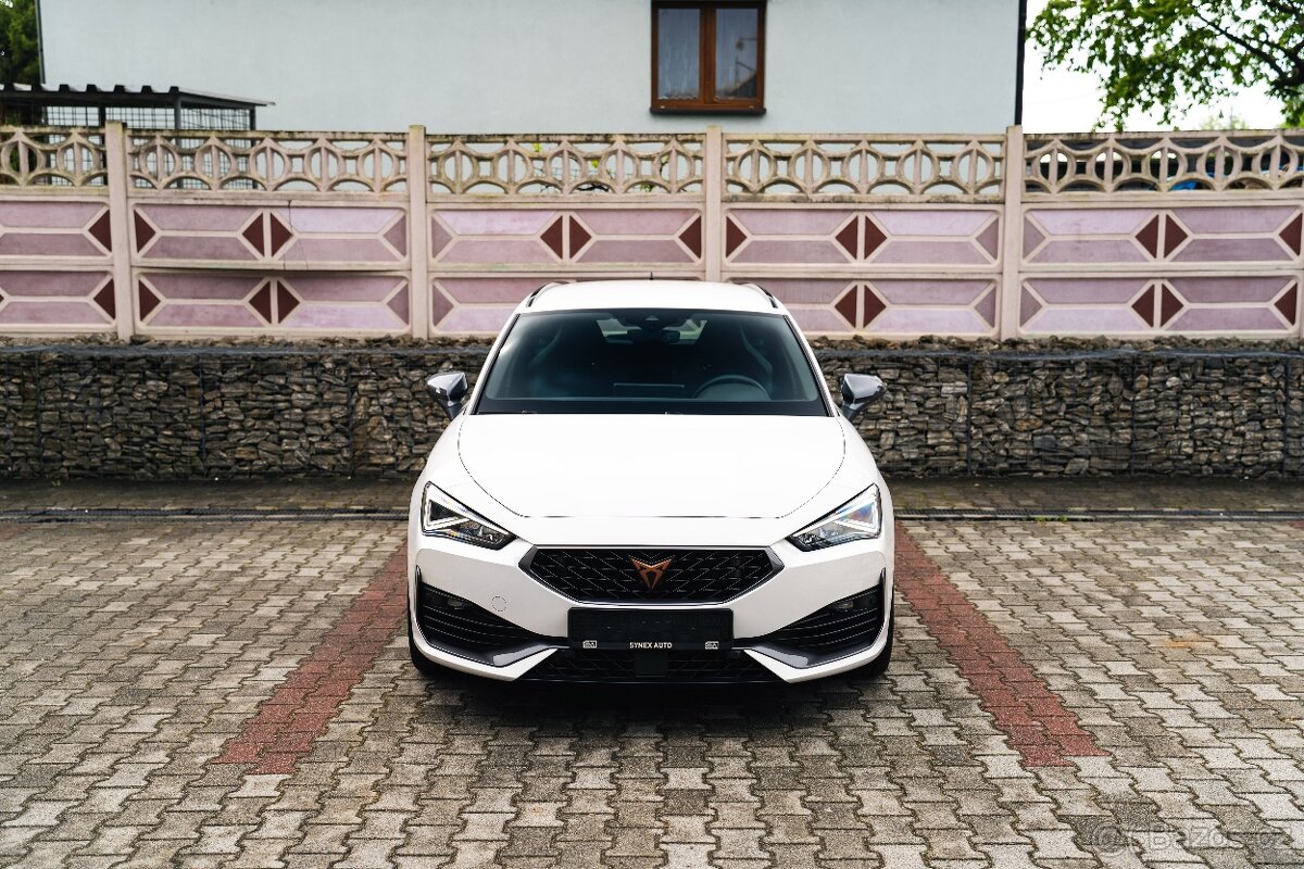 Cupra Leon ST /180kW/ 2024 / DPH / DSG / - 2