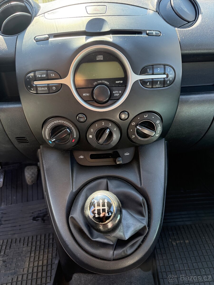 Mazda 2, 1.3i, 55kw, klima - 2