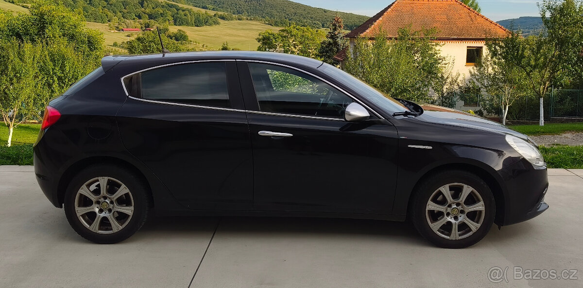 Alfa Romeo Giulietta 1.6 JTD - 2