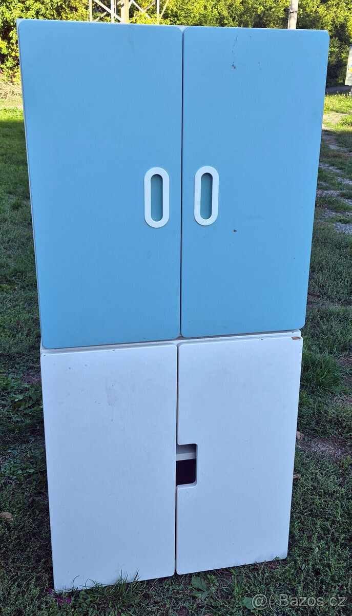 2x dětská komoda IKEA STUVA modrobílá sestava - 2