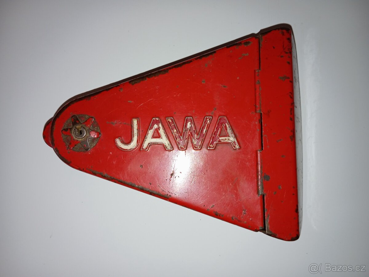 Prodám krásny kastlík na Jawa 175/250 speciál - 2