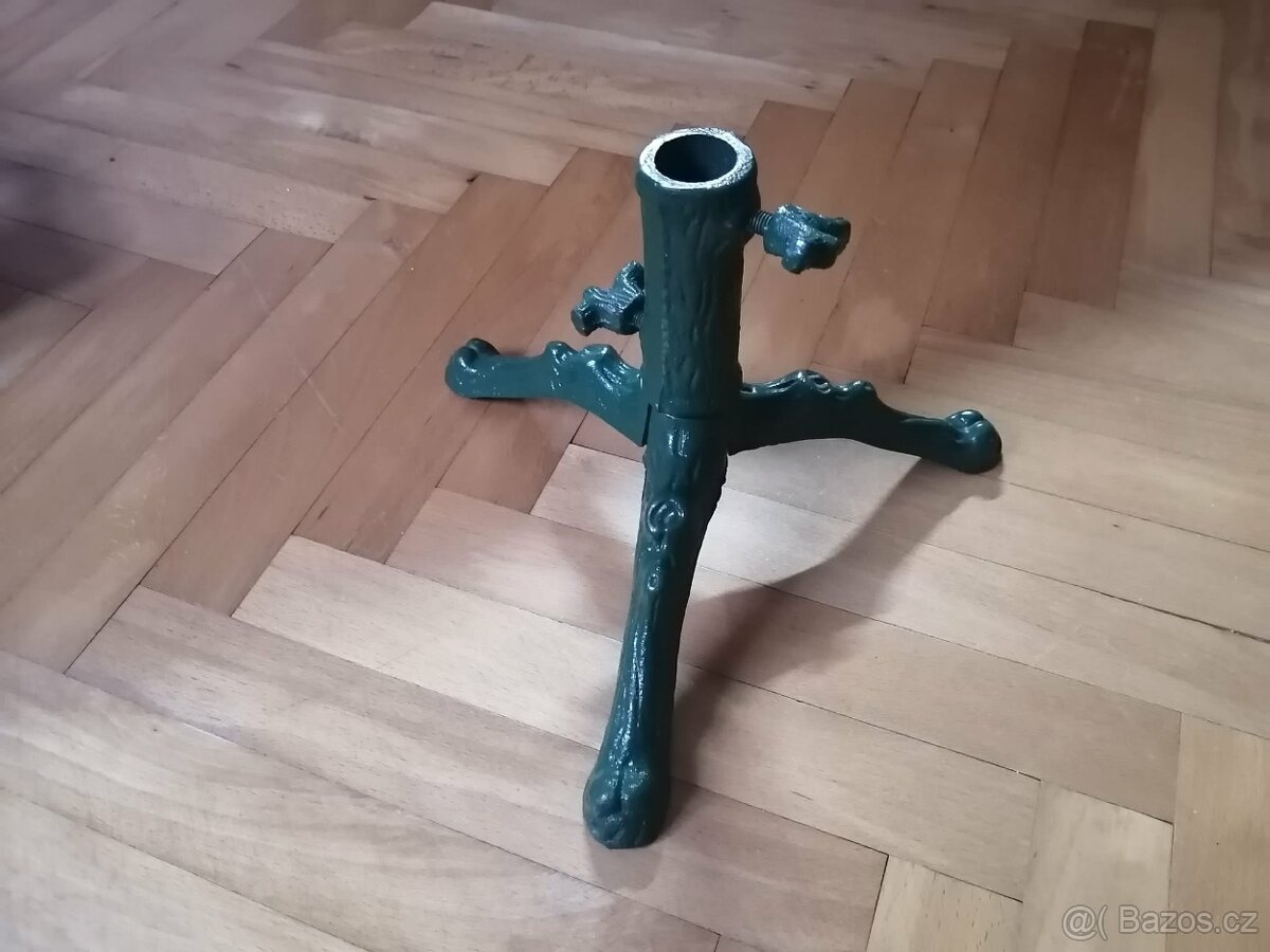 Stojánek na vánoční stromeček - 2