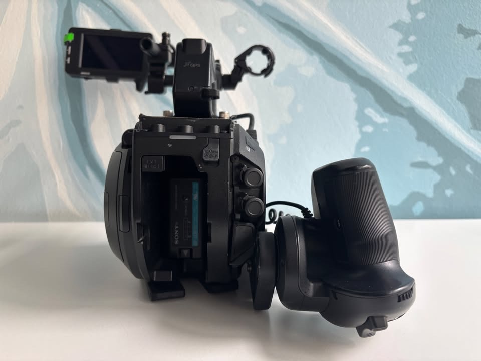 Nabízím kameru Sony PXW-FS7 - 2